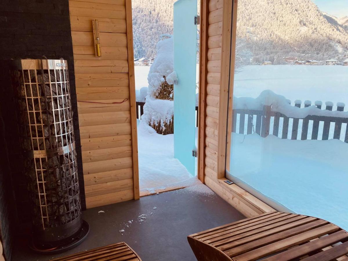 Forest Chalet, 15 Min To Salzburg Olt Town, And Most Beautiful Lakes, Secluded Location, 1,000 Sqm Garden, Mountainview, Panorama Sauna, Bath Whirlpool, Bbq&Bikes&Sunbeds For Free, Up To 10 P Golling an der Salzach Zewnętrze zdjęcie